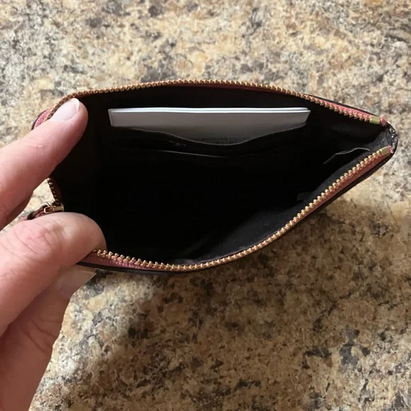 🌸 Coach Metallic Rose Pink Wristlet Pouch with Wrist Strap - Picture 5 of 7